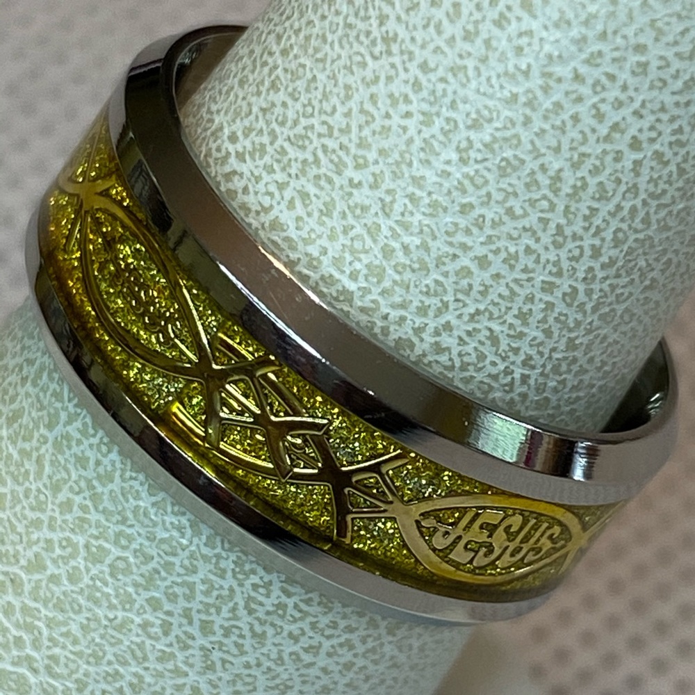 Finger Ring! - Picture 6 of 9